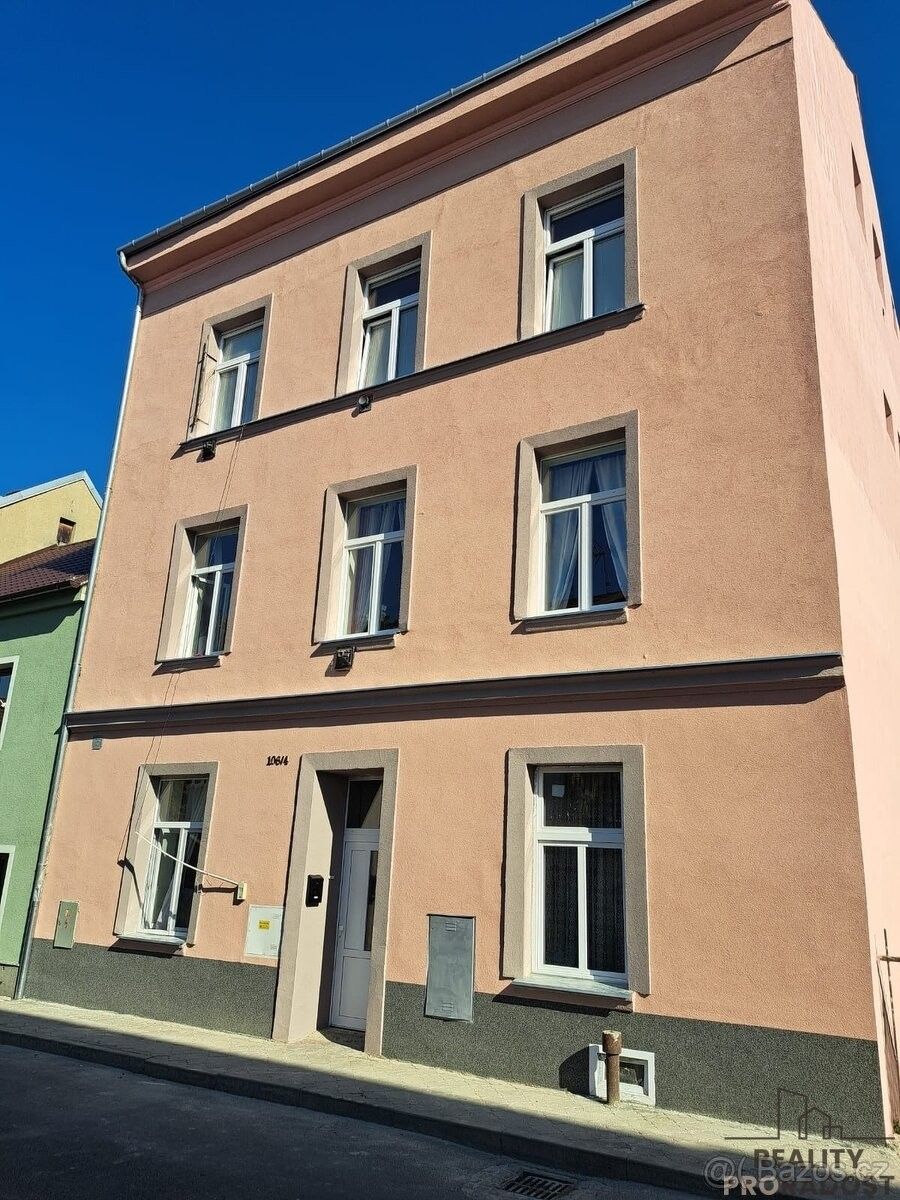 Rodinné domy, Trmice, 400 04