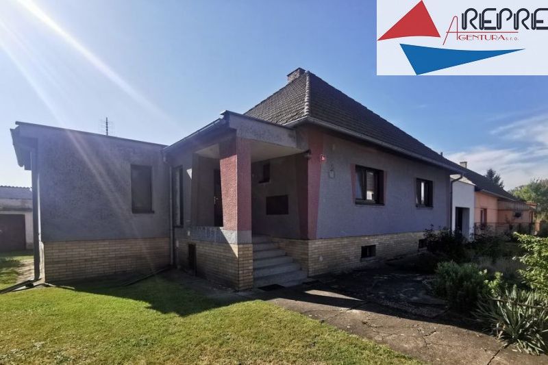 Rodinné domy, Štětí, 350 m²