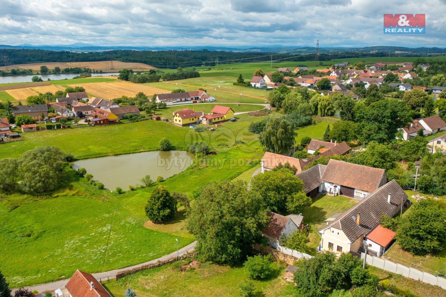 Chalupy, Malé Nepodřice, Dobev, 444 m²