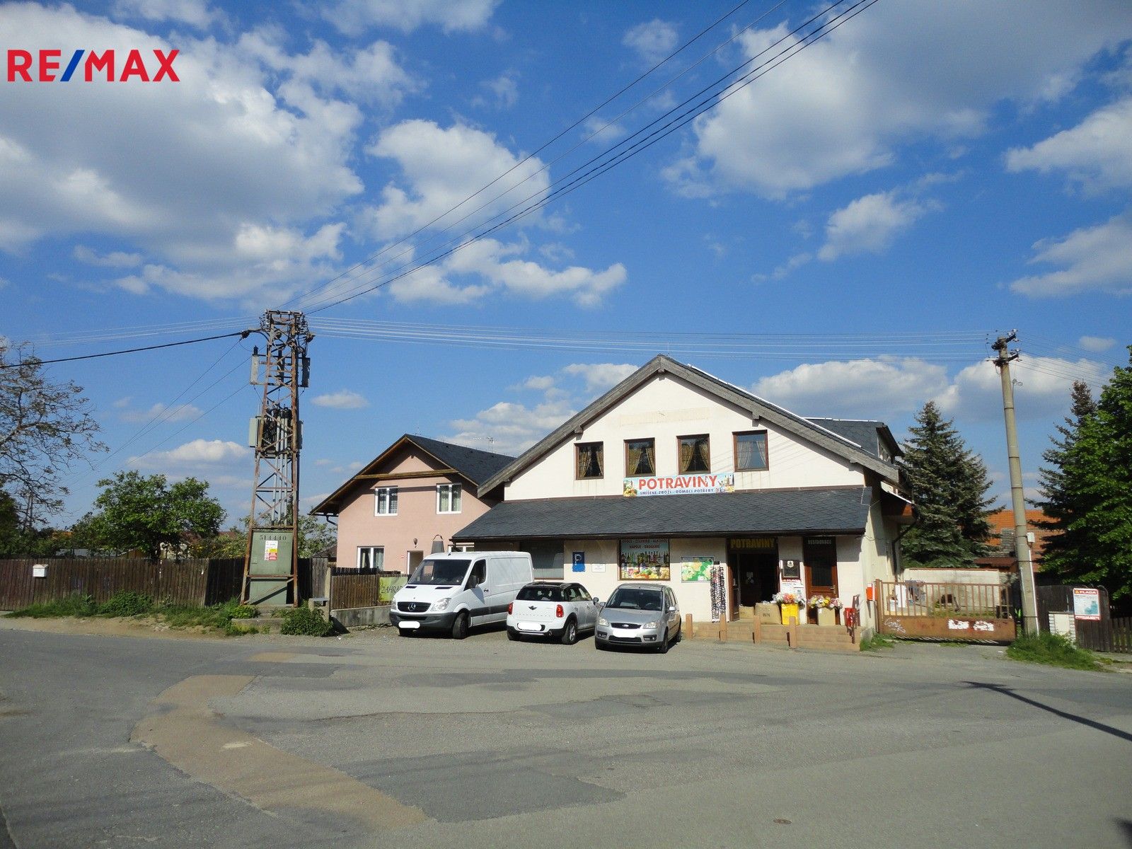 Restaurace, Táhlá, Kamenice, 175 m²