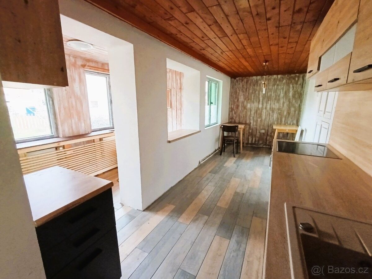 Prodej rodinný dům - Pozořice, 664 07