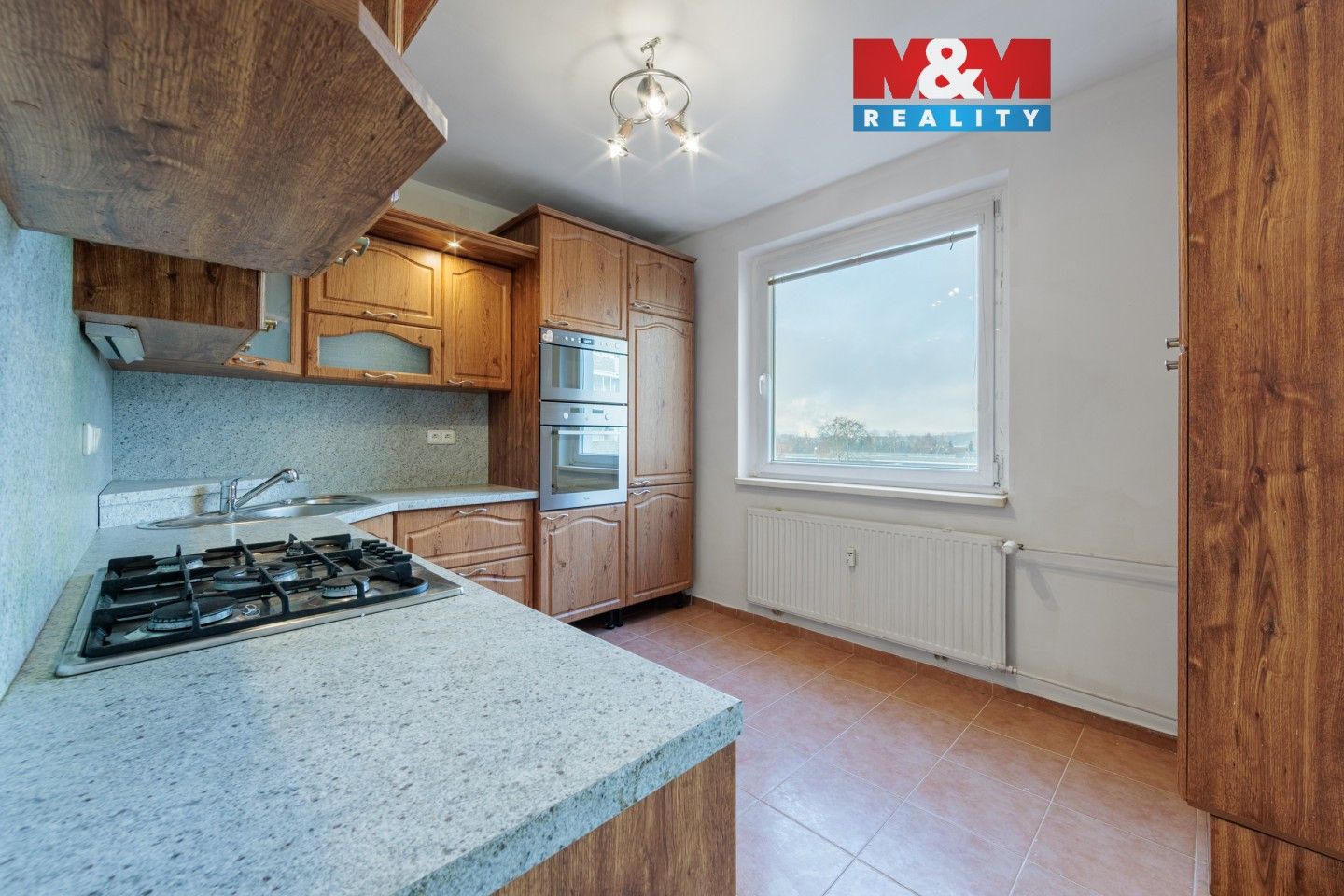 4+1, Atletická, Sokolov, 77 m²