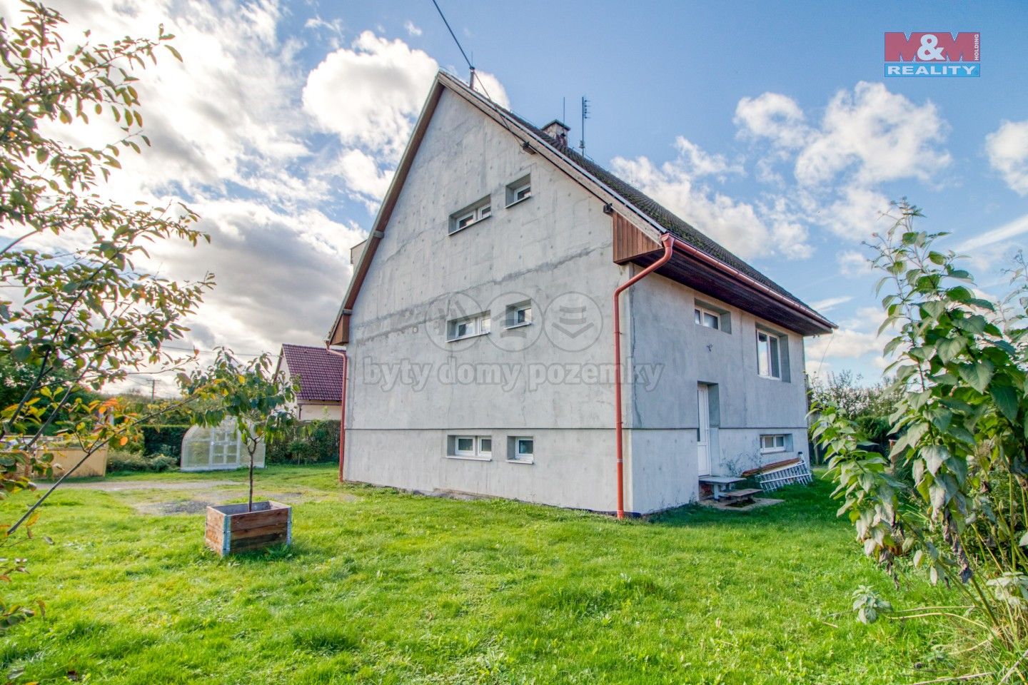 Rodinné domy, Skašov, 266 m²