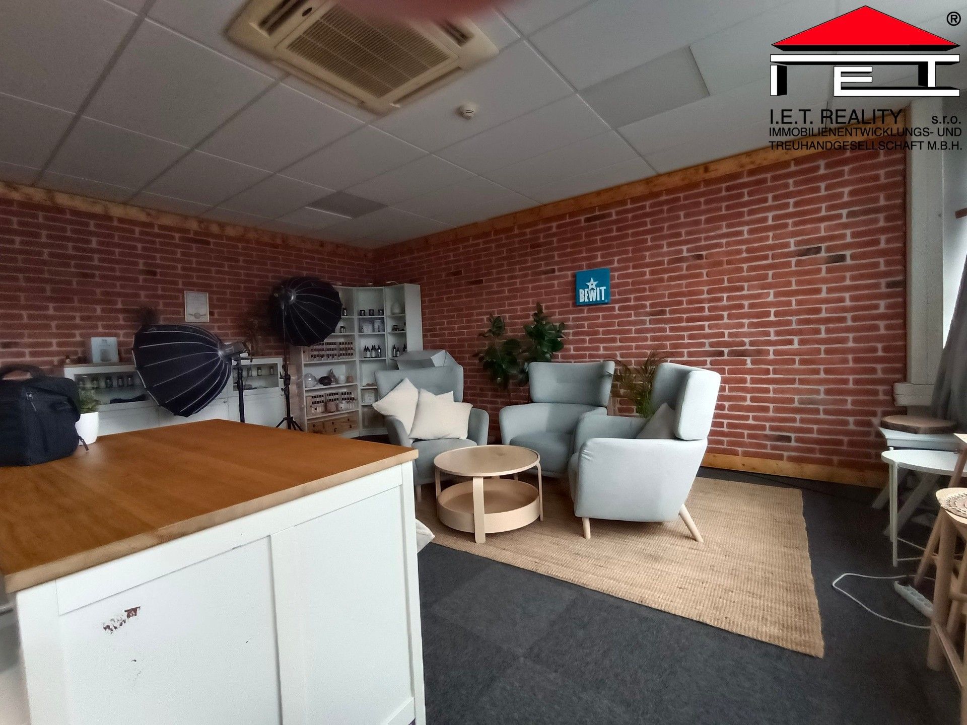 Pronájem sklad - Podnikatelská, Ostrava, 2 694 m²