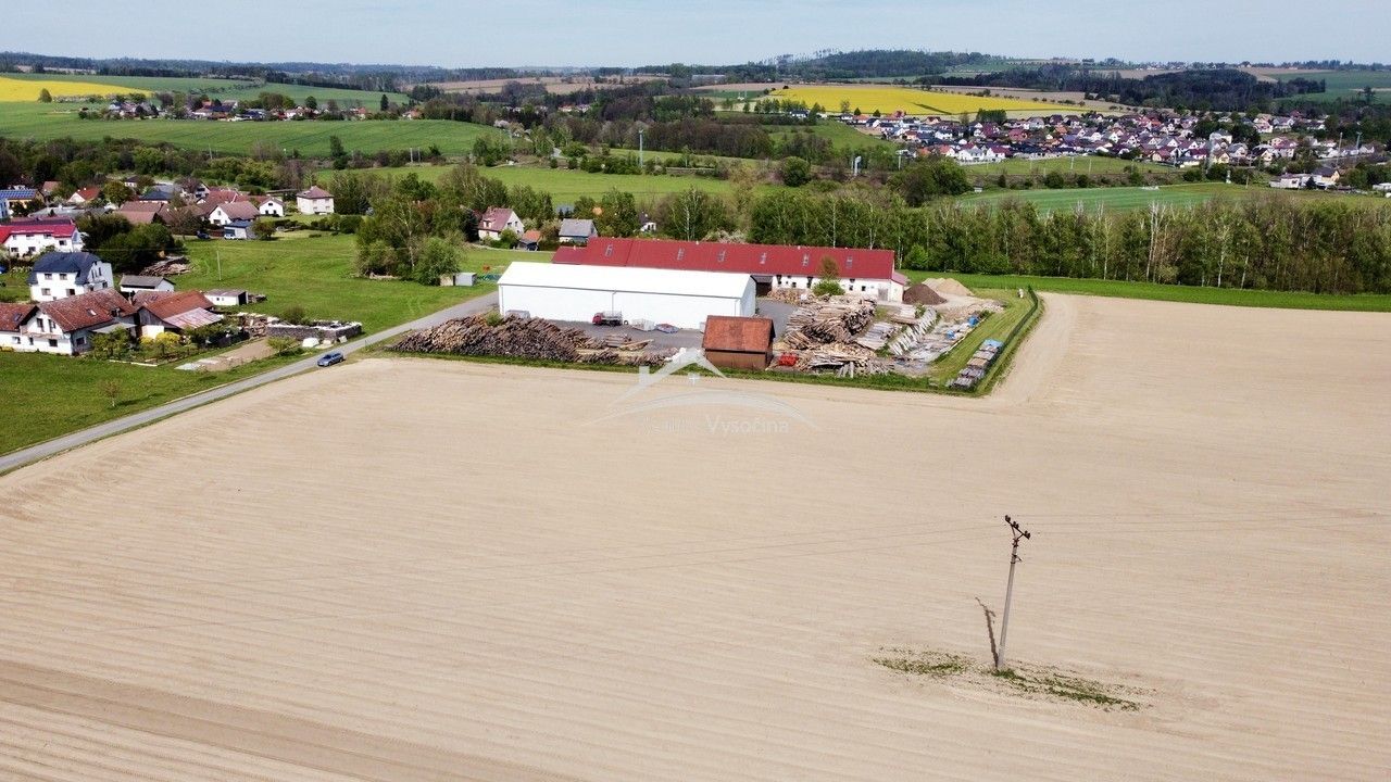 Prodej komerční pozemek - Babice, Okrouhlice, 1 723 m²