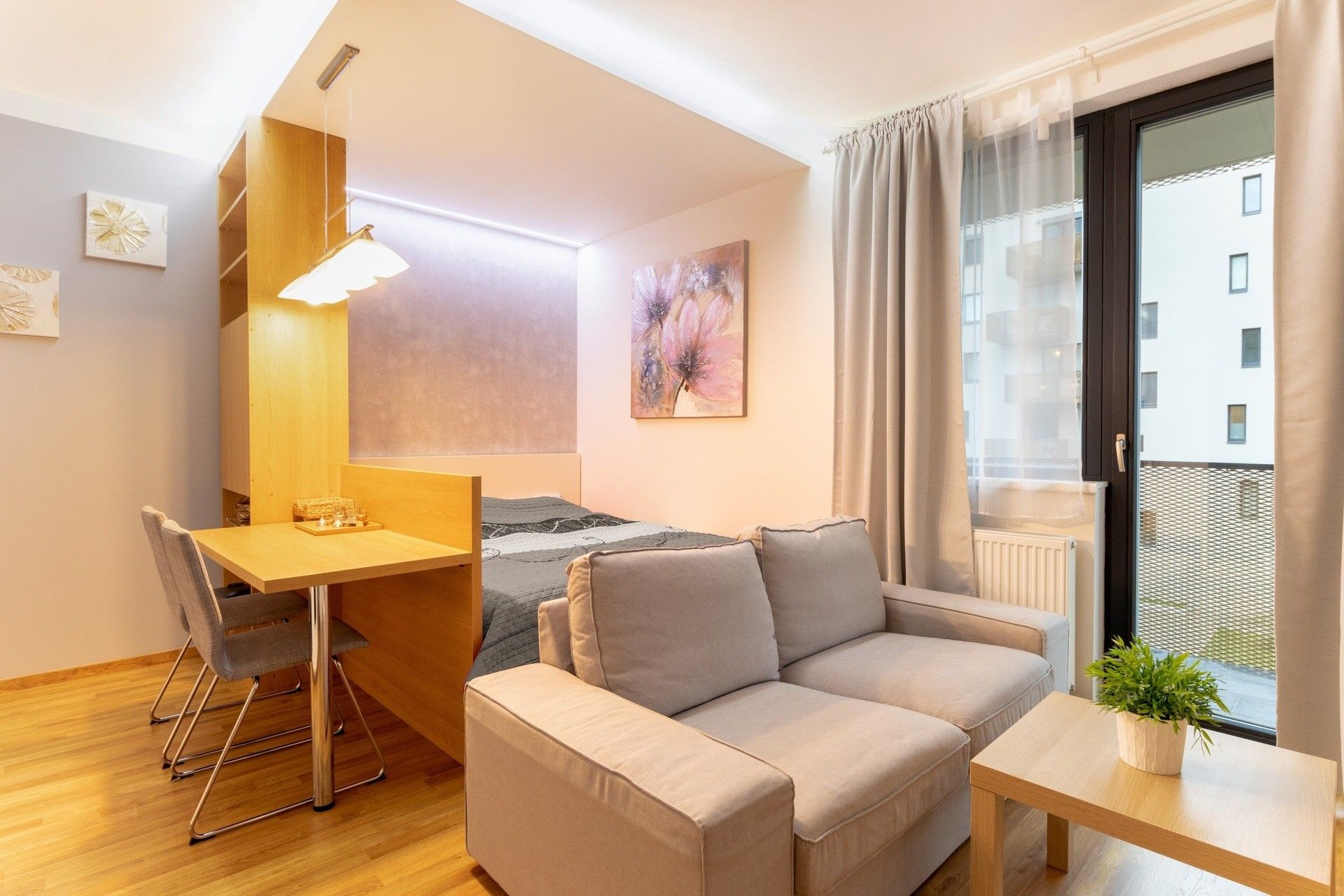 Prodej byt 1+kk - Barvitiova, Praha, 33 m²