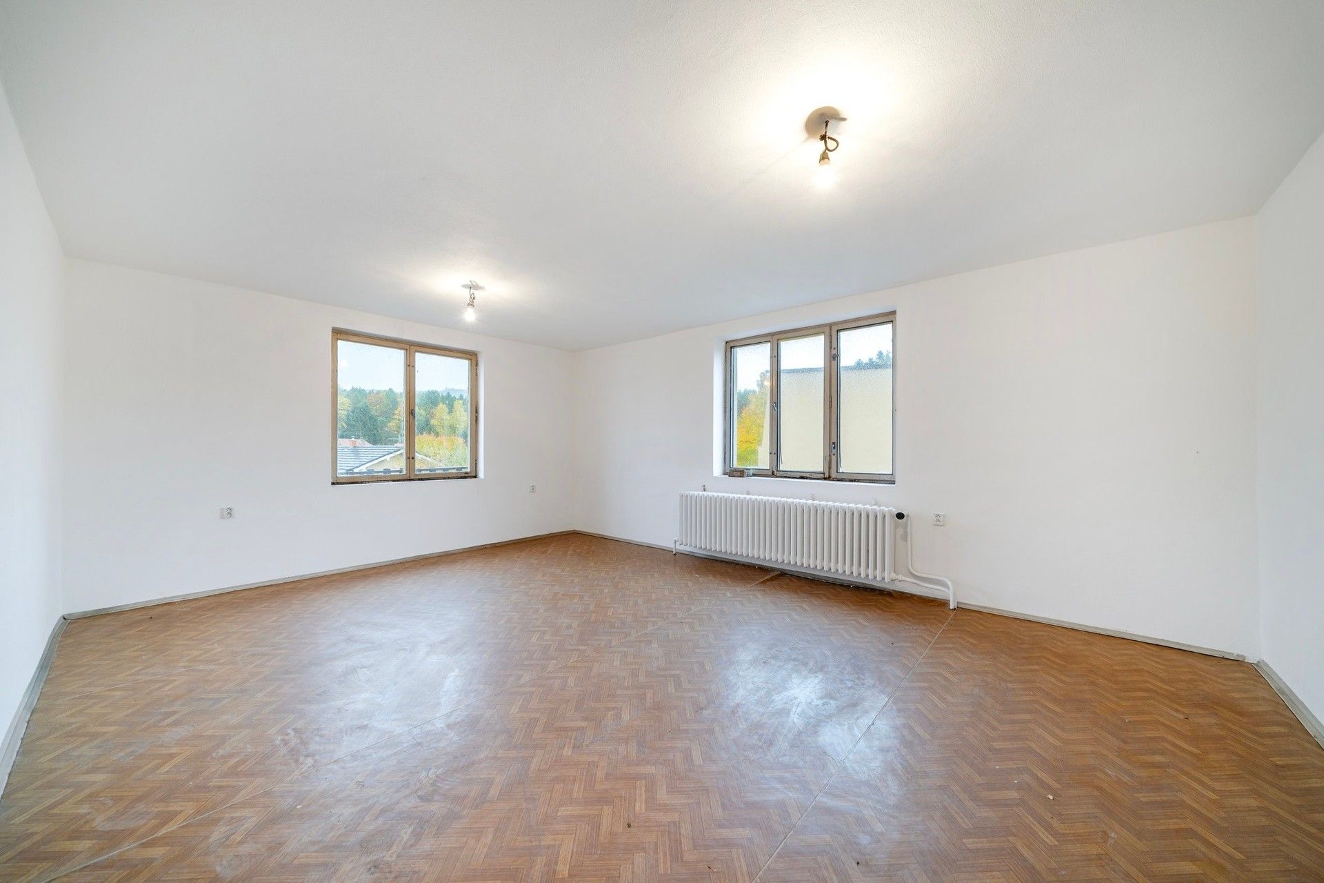 Rodinné domy, Běštín, 193 m²