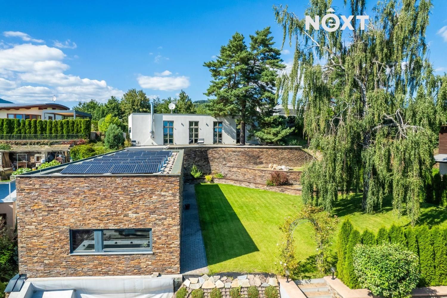 Vily, Slunečný vrch, Vrchlabí, 299 m²