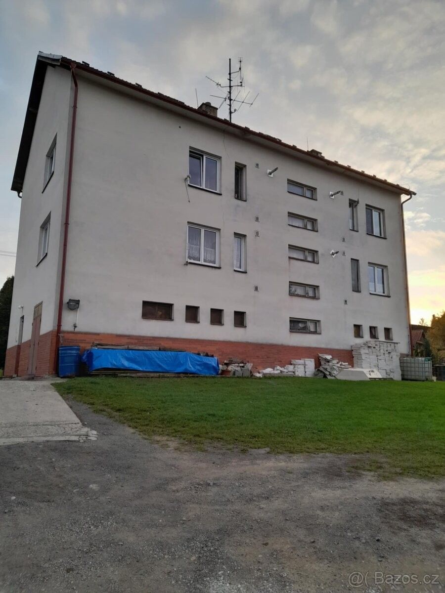 2+1, Valašské Klobouky, 766 01, 67 m²