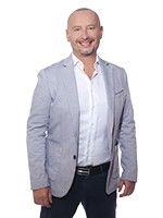 Prodej komerční - Pražská třída, Hradec Králové, 100 m²