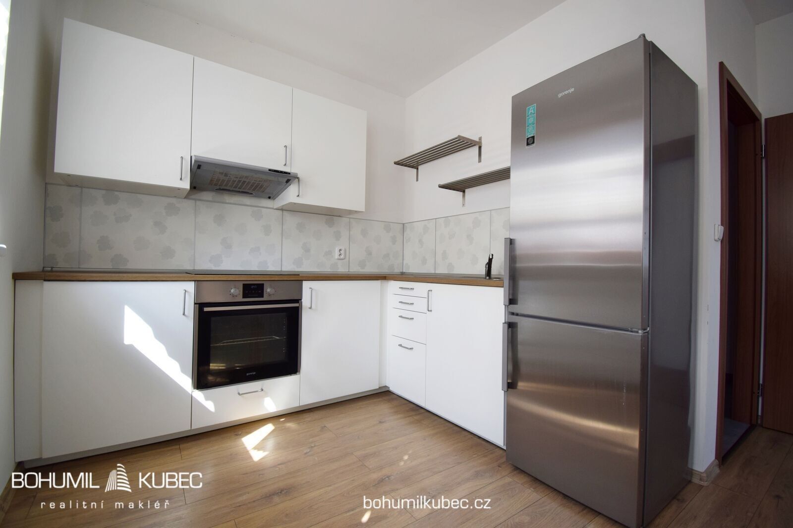 Pronájem byt 2+kk - Kotnovská, Tábor, 43 m²