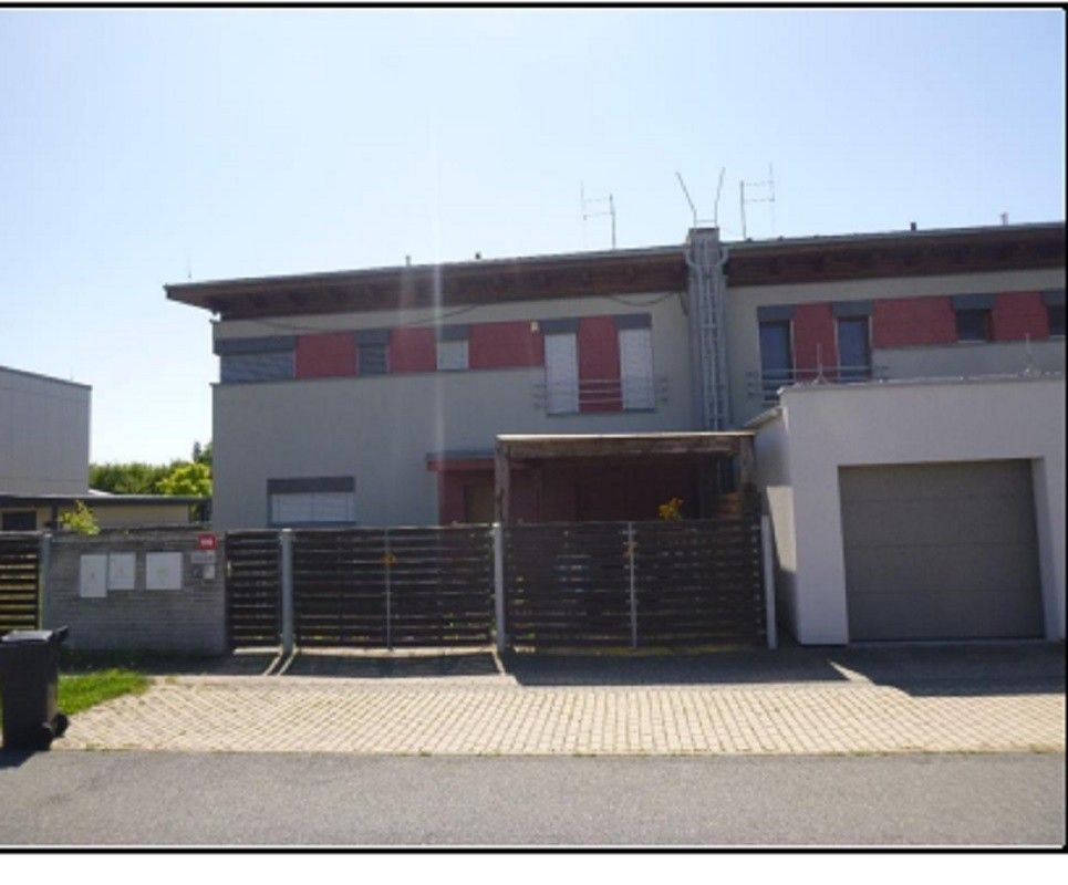 Rodinné domy, Praha, 190 12