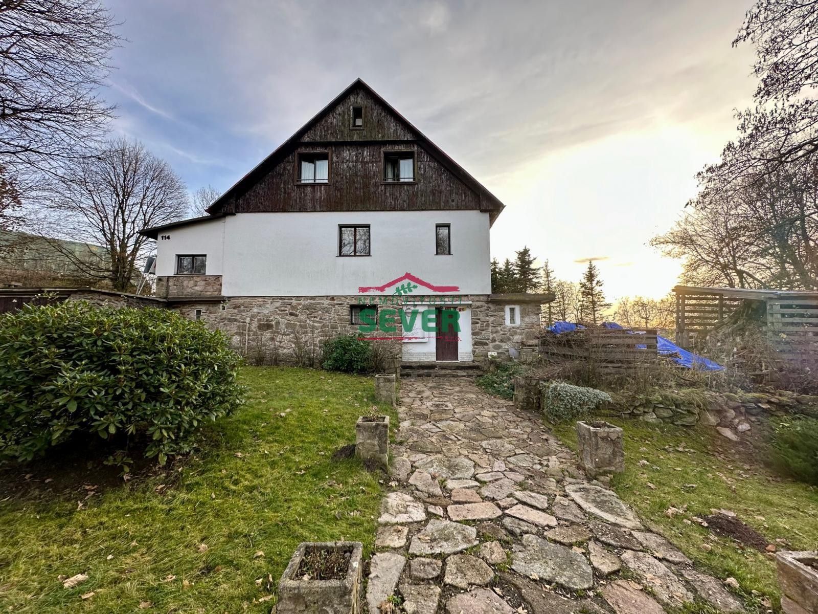 Rodinné domy, Mníšek, Nová Ves v Horách, 150 m²