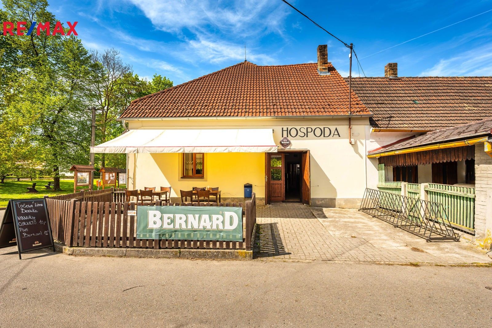 Restaurace, Příbraz, 500 m²