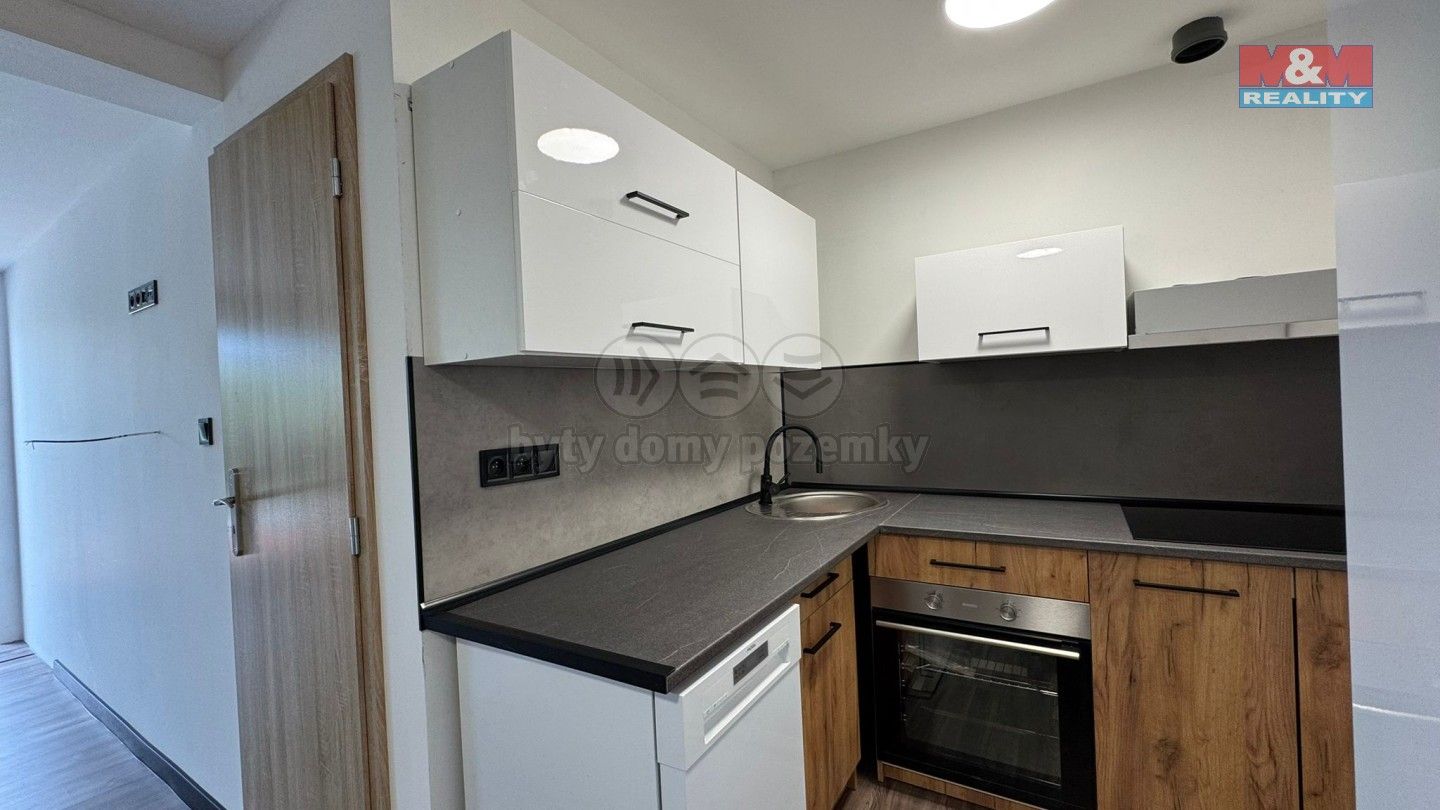 4+kk, 8. května, Velká Bystřice, 86 m²