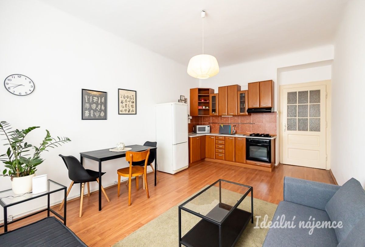 2+kk, Na Folimance, Praha, 50 m²