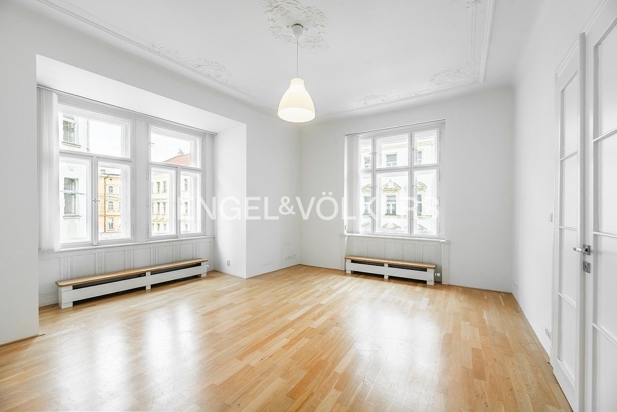 3+1, Ovenecká, Praha, 103 m²