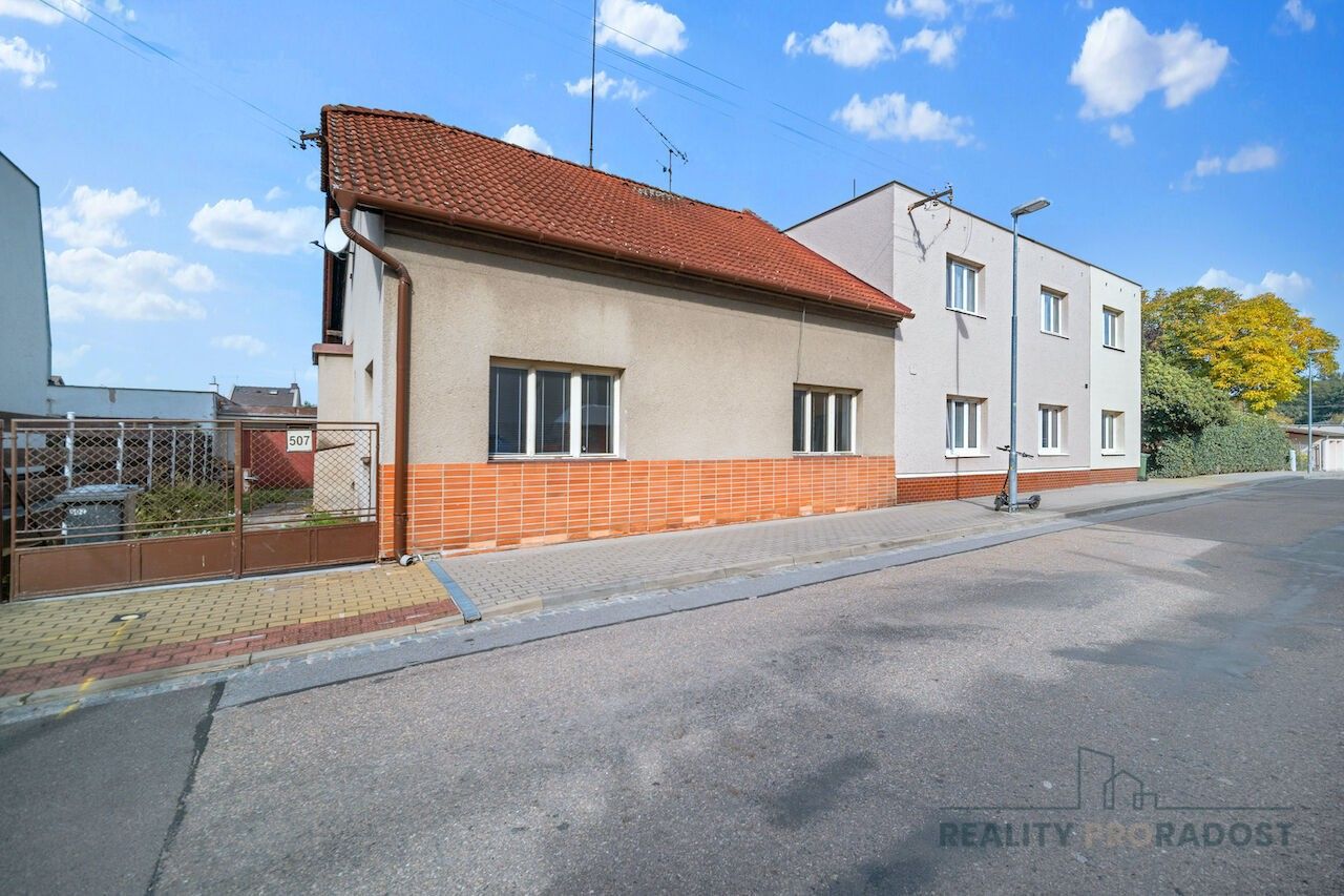 Prodej rodinný dům - Na Kopci, Pardubice, 101 m²