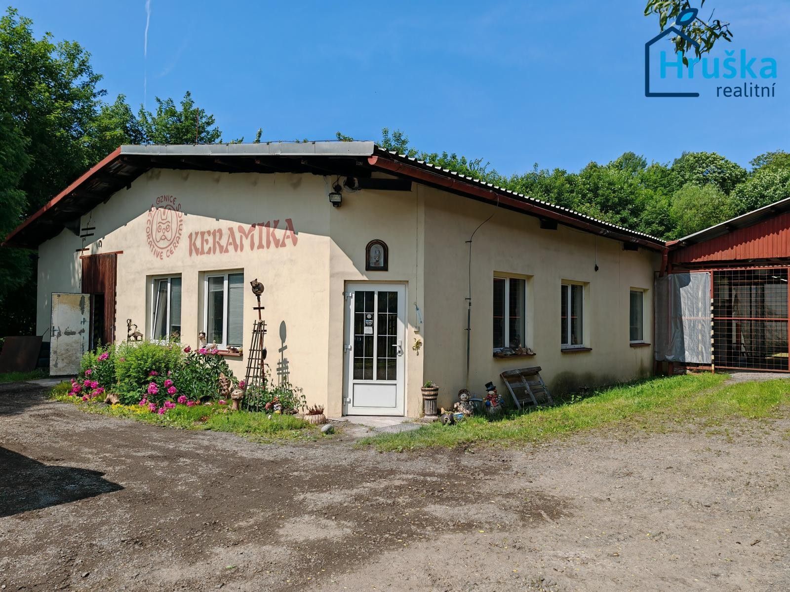 Sklady, Oznice, 600 m²