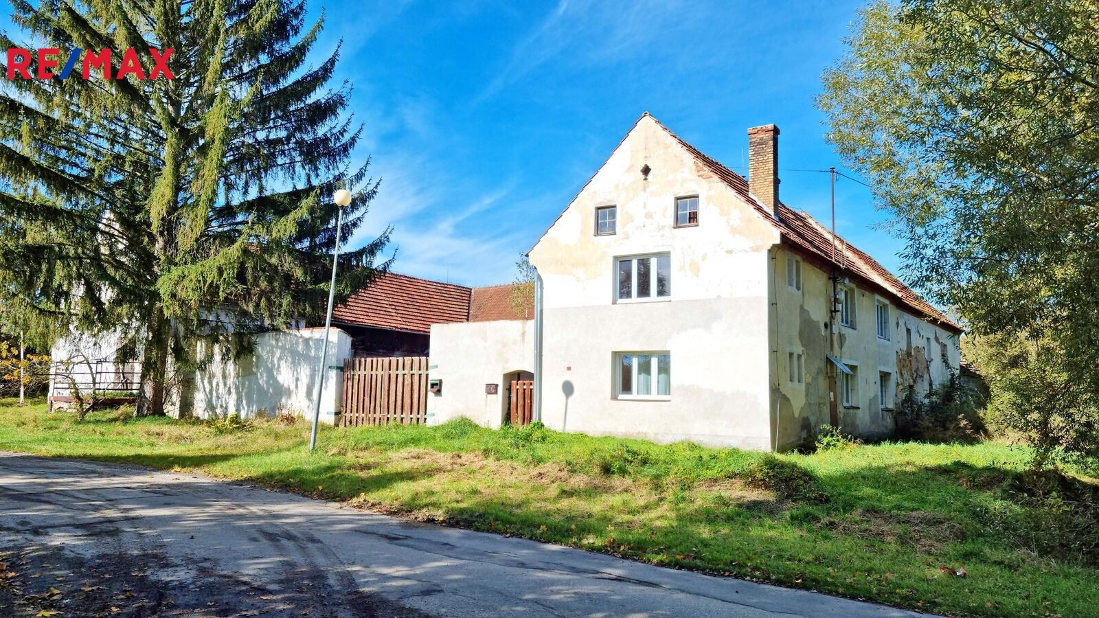 Zemědělské usedlosti, Omlenice, 610 m²