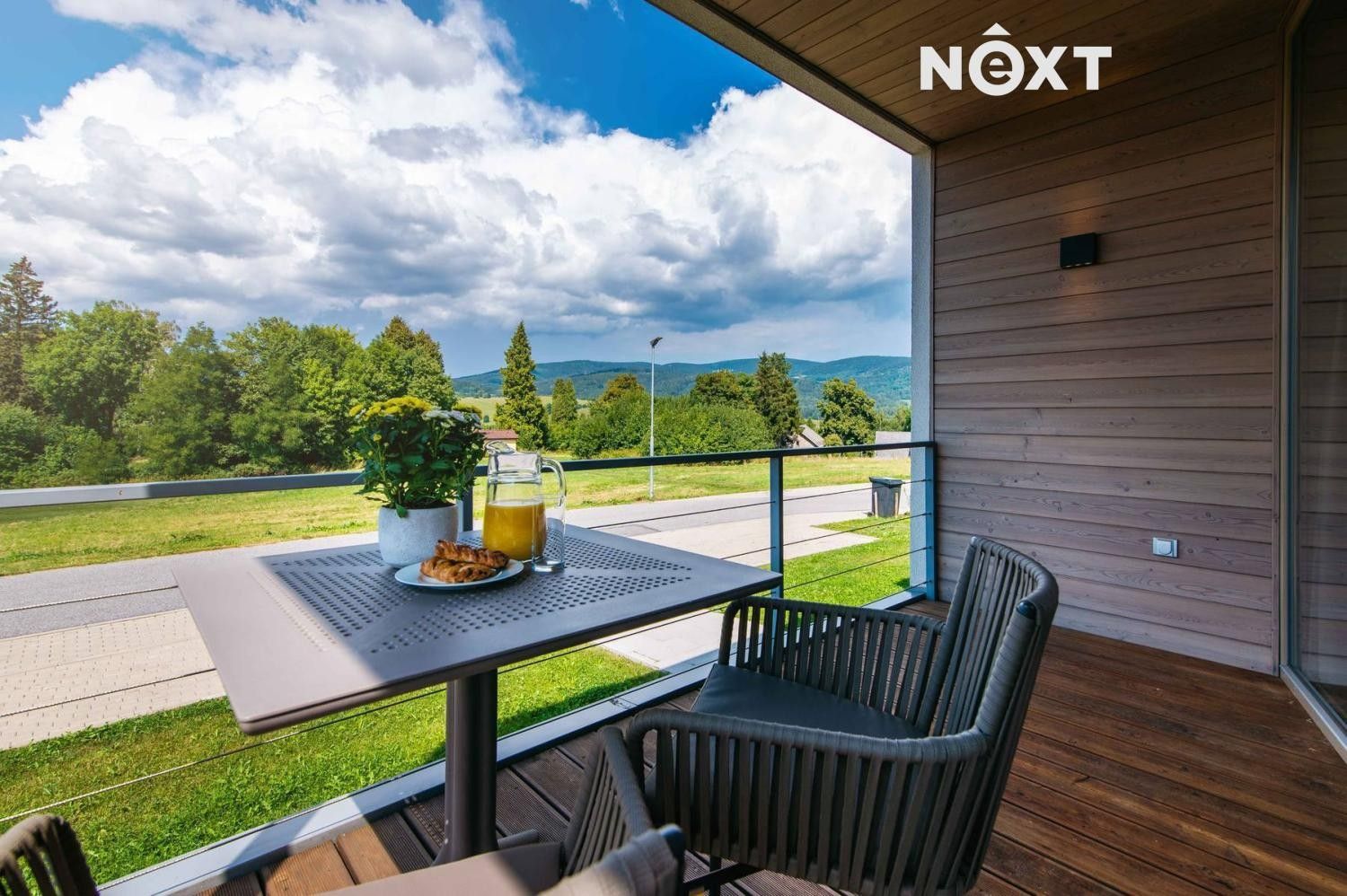 Prodej byt 2+kk - Mladé Buky, 52 m²