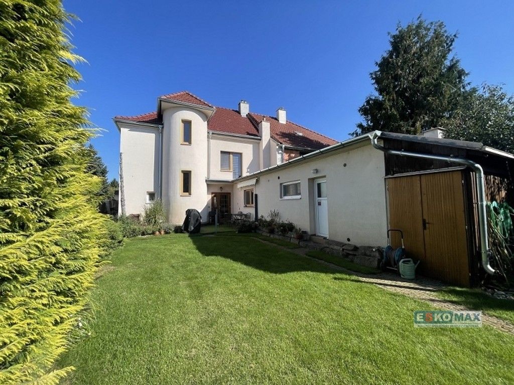 Rodinné domy, Chodská, Břeclav, 240 m²