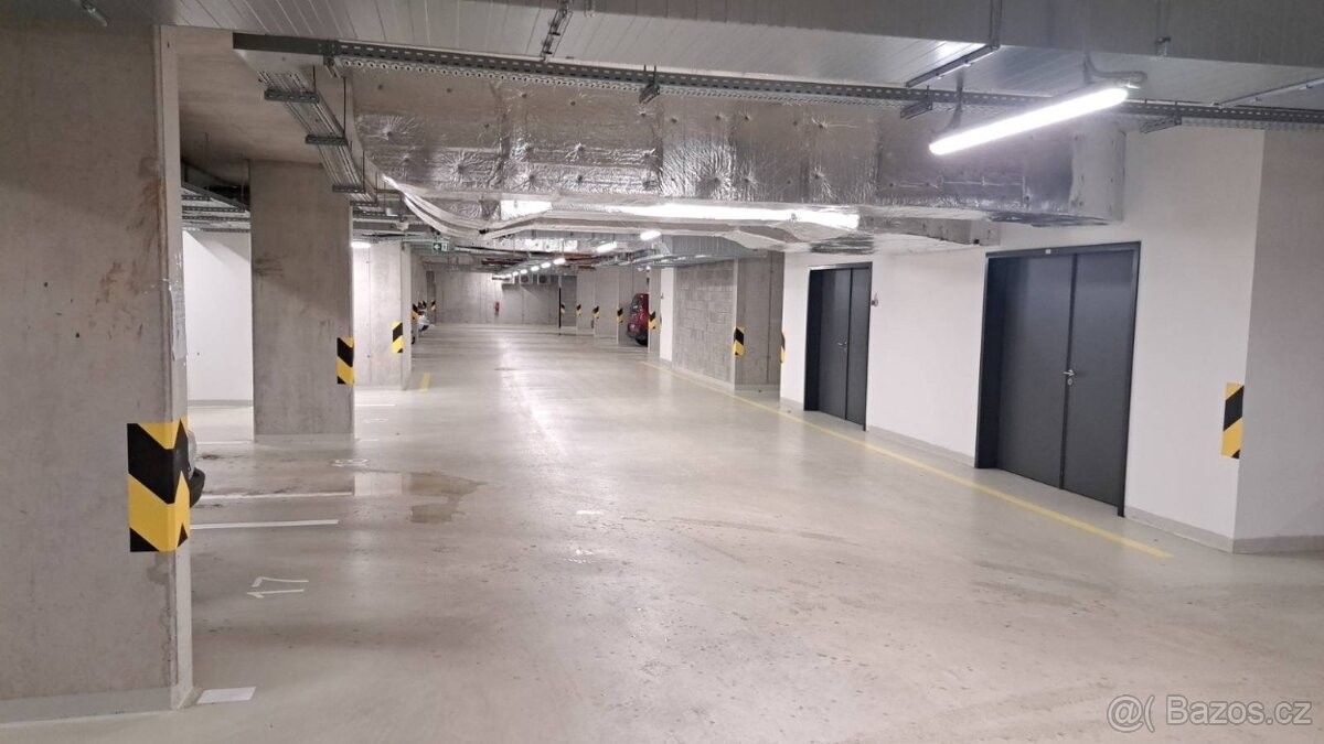 Garáže, Mladá Boleslav, 293 01