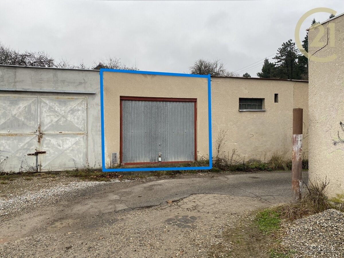 Garáže, Brno, 628 00