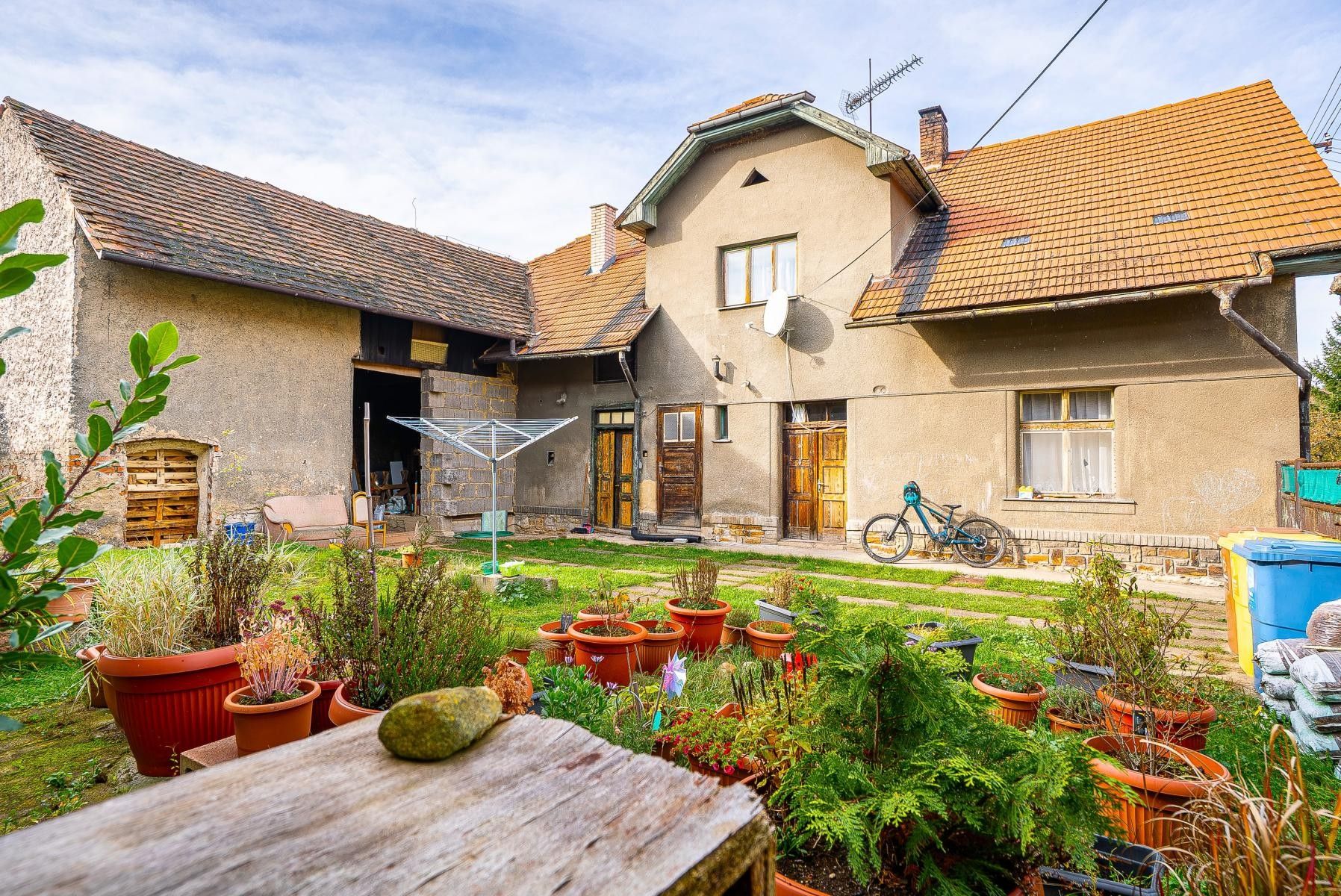 Rodinné domy, Lochovice, 180 m²