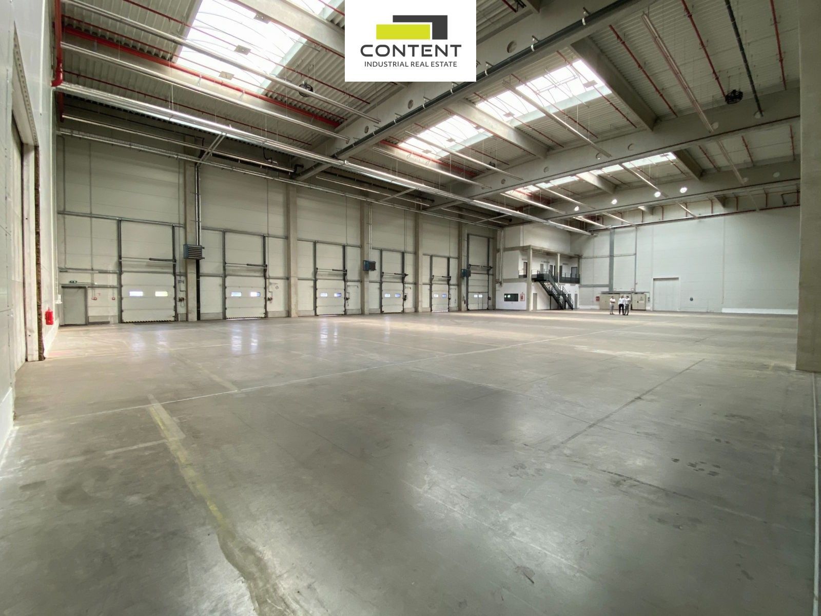 Sklady, Průmyslová, Pardubice, 14 556 m²