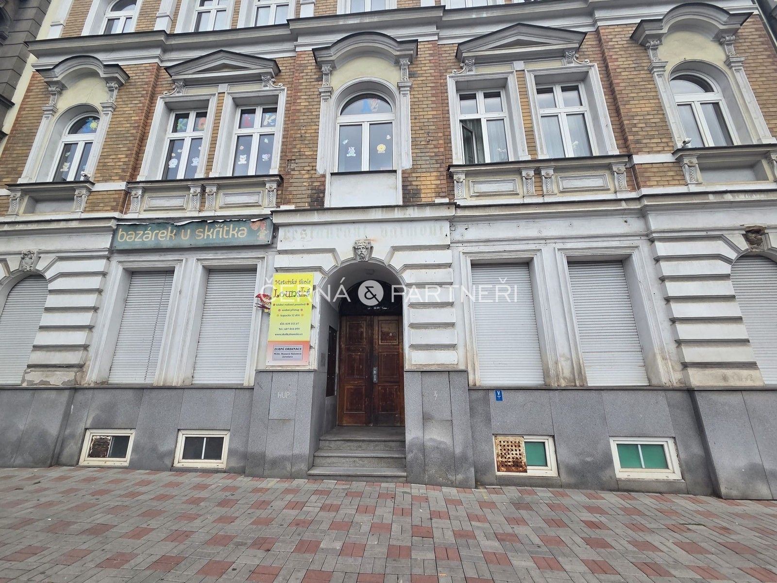 Pronájem byt 2+kk - Lounská, Teplice, 97 m²