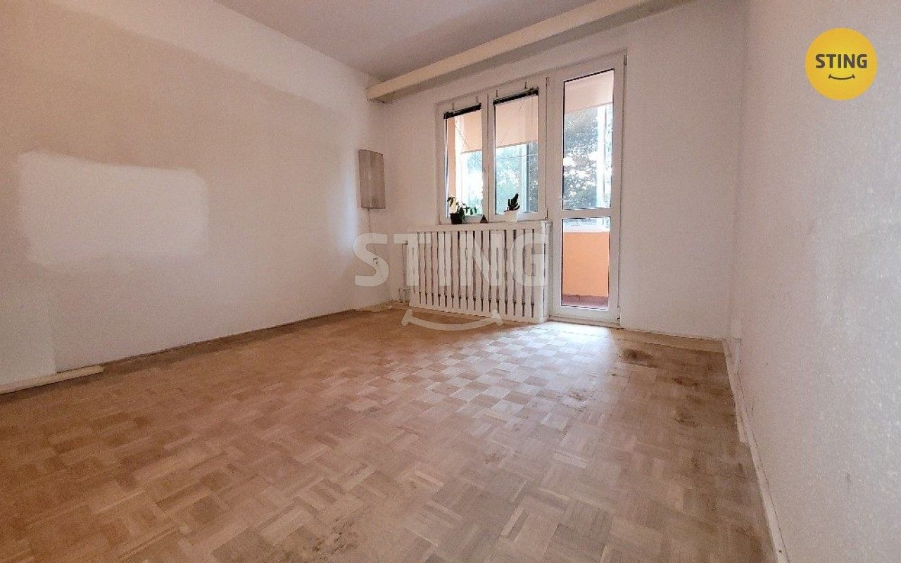 Prodej byt 2+1 - Kpt. Jaroše, Orlová, 56 m²