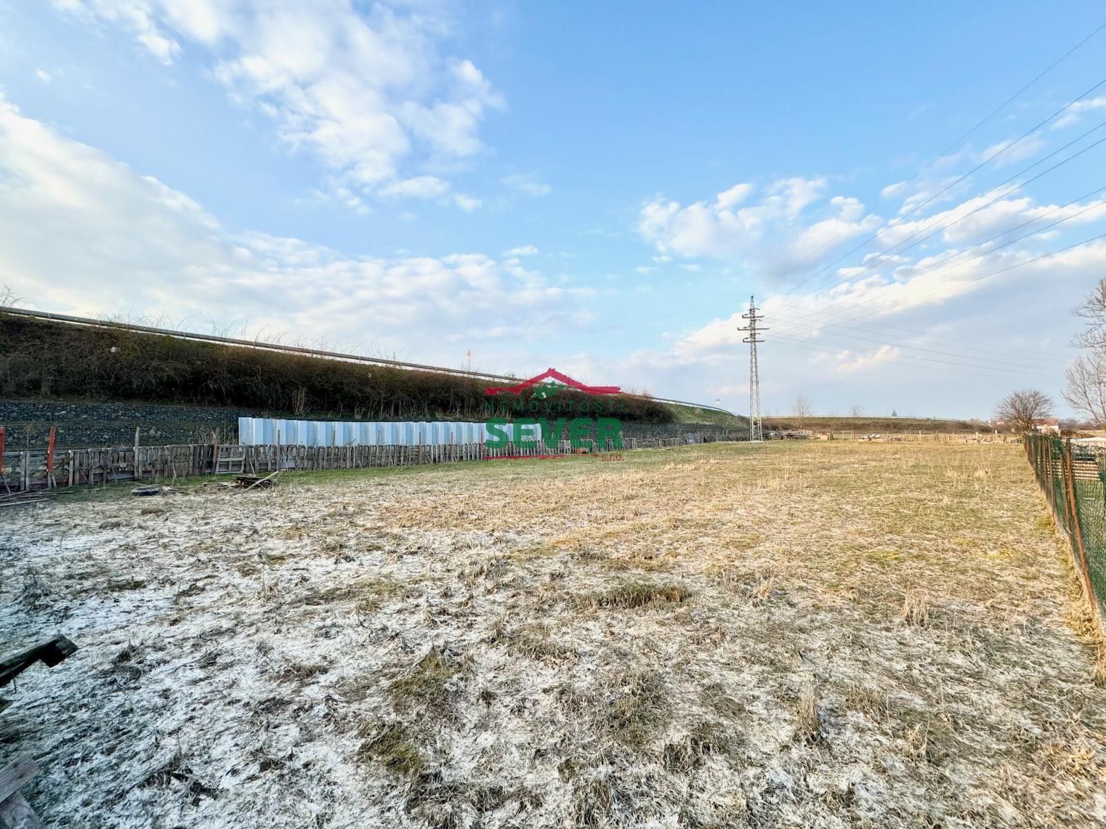 Prodej zemědělský pozemek - Mlékojedy, 11 088 m²