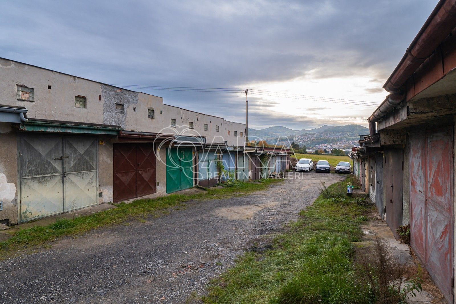 Prodej garáž - Růžová, Děčín, 21 m²