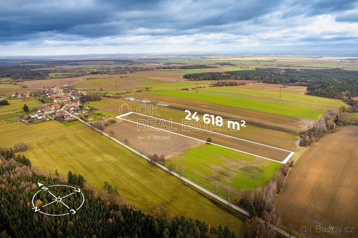 Prodej zemědělský pozemek - Hluboká nad Vltavou, 373 41, 24 618 m²