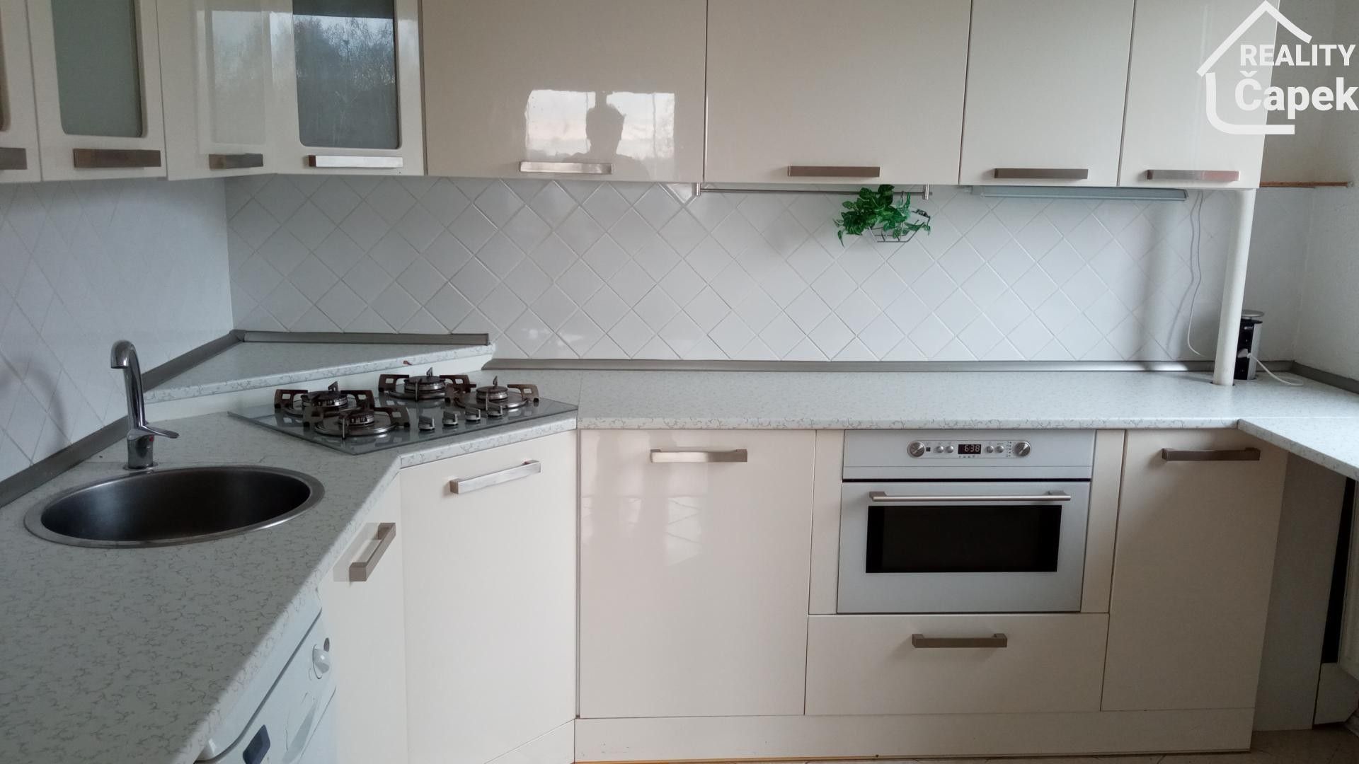 Pronájem byt 3+1 - Na Stuchlíkovci, Orlová, 74 m²