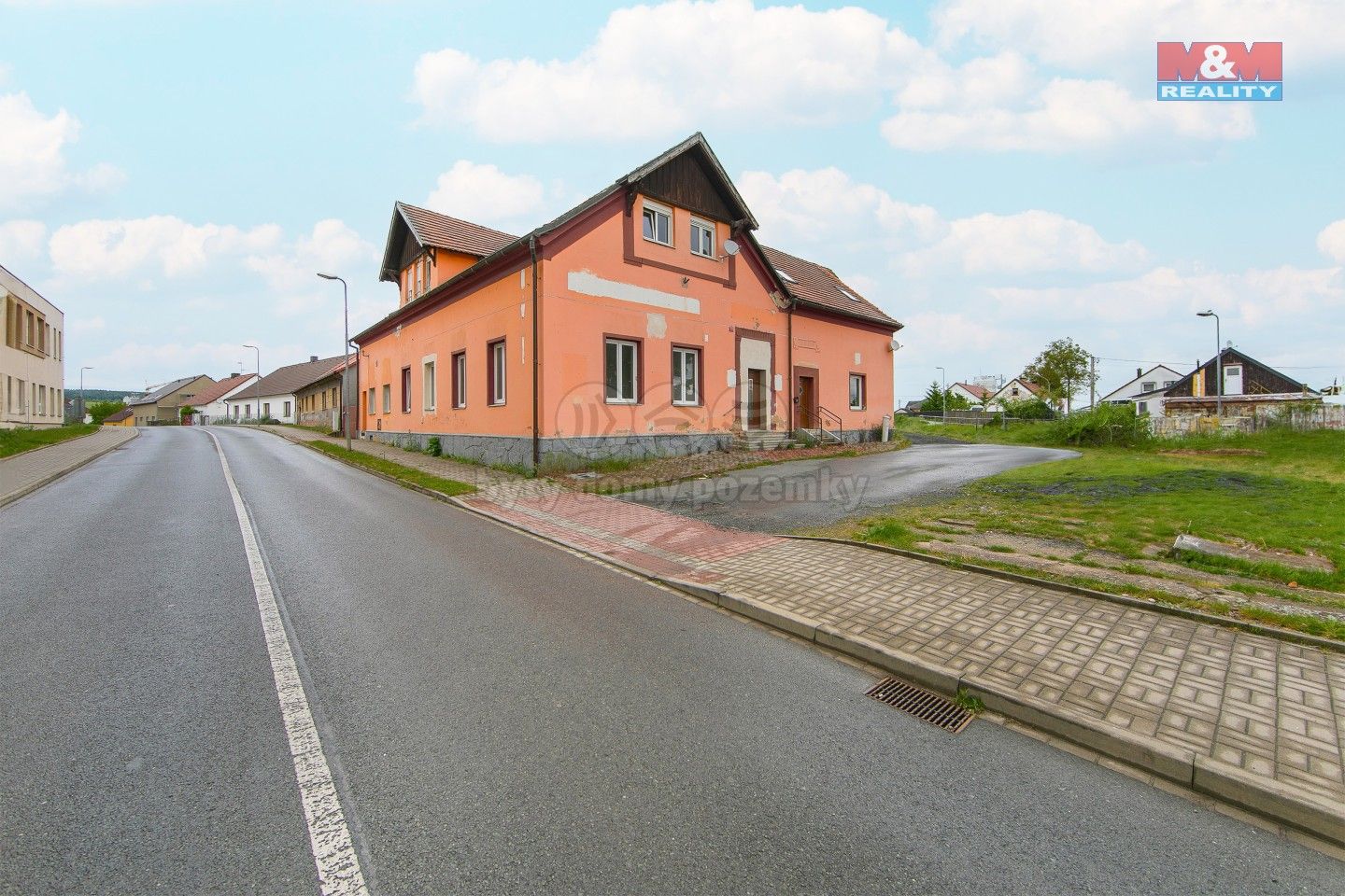 Rodinné domy, Revoluční, Heřmanova Huť, 401 m²