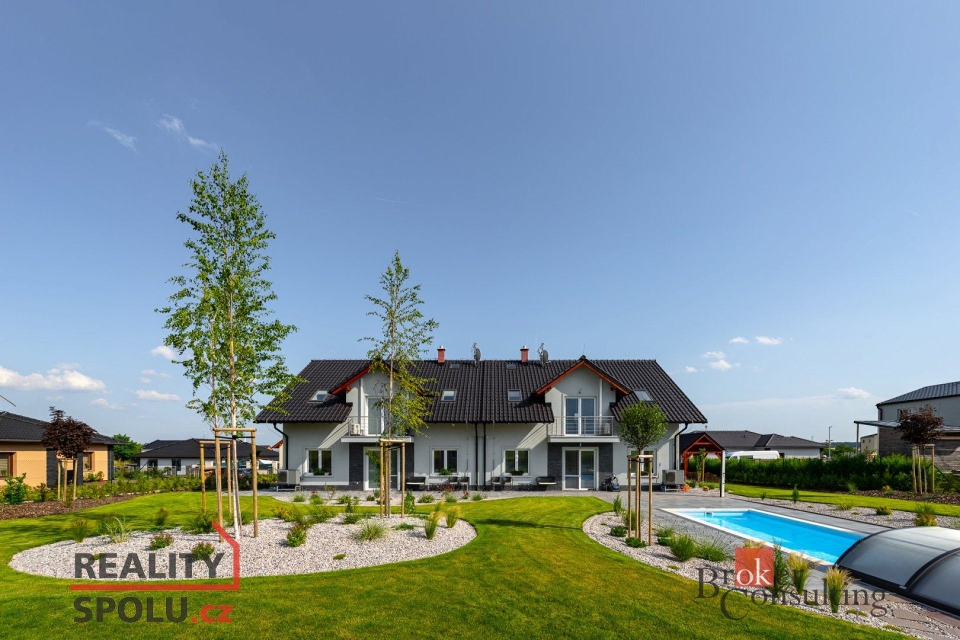 Rodinné domy, Nad Vodojemem, Brandýsek, 392 m²