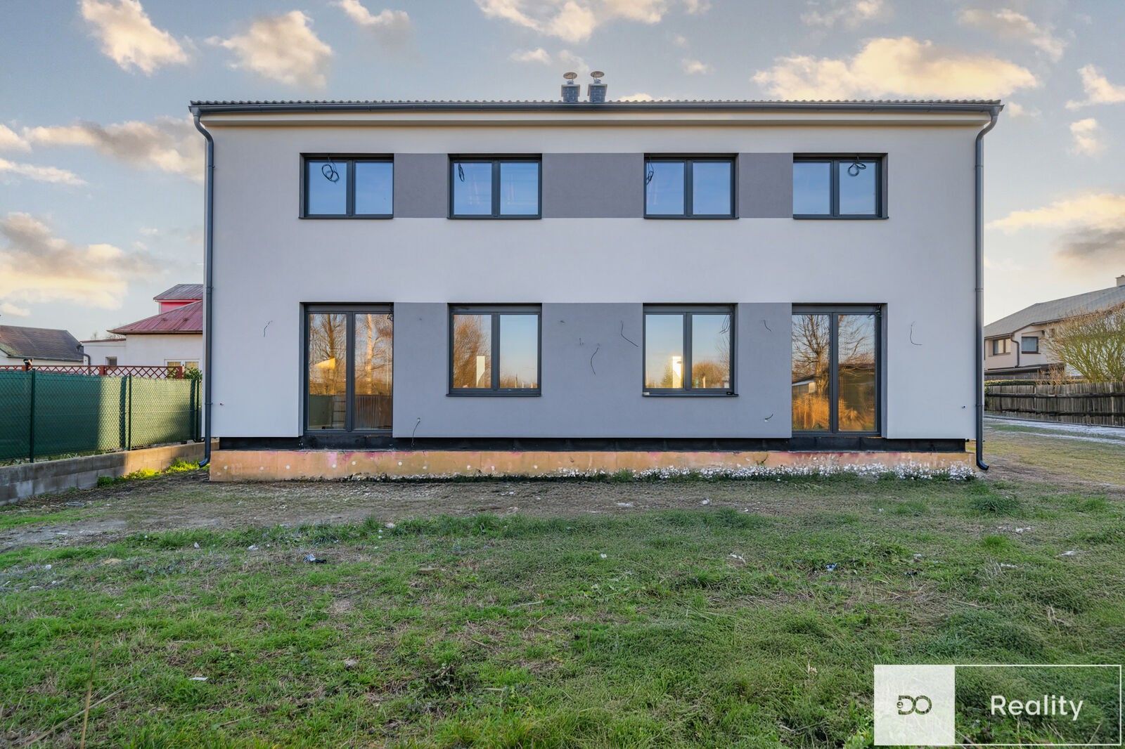 Prodej rodinný dům - Dolní Bousov, 98 m²