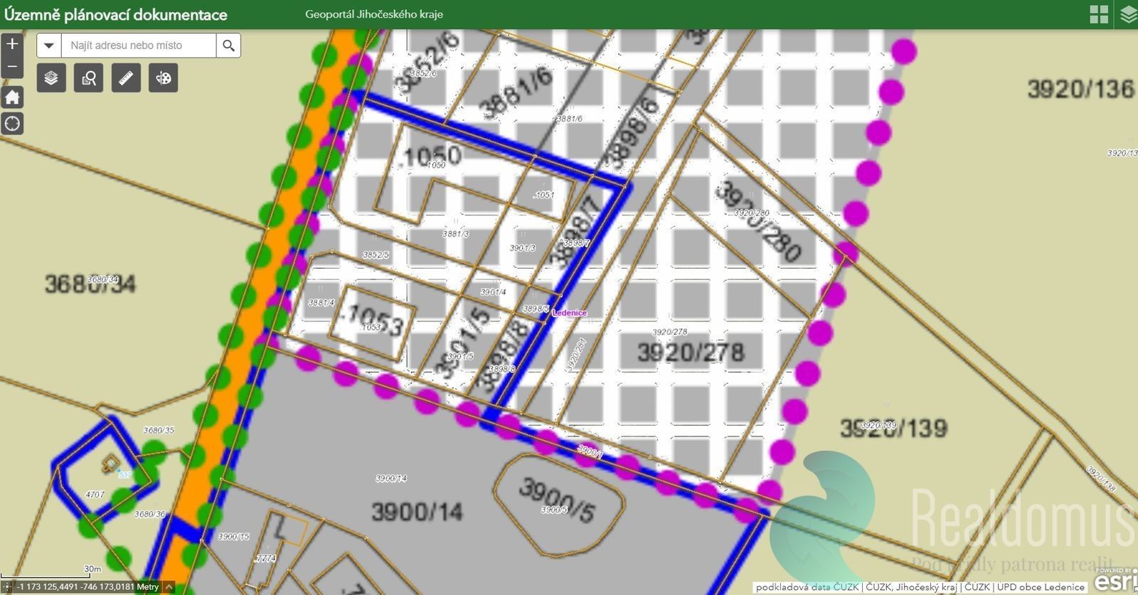 Prodej komerční pozemek - Ledenice, 4 401 m²