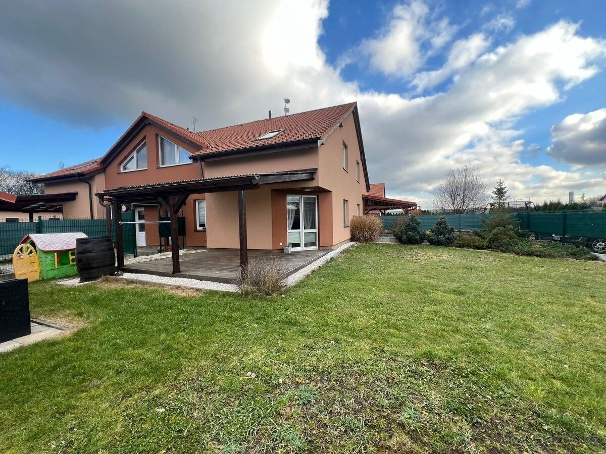 Rodinné domy, Církvice u Kutné Hory, 285 33