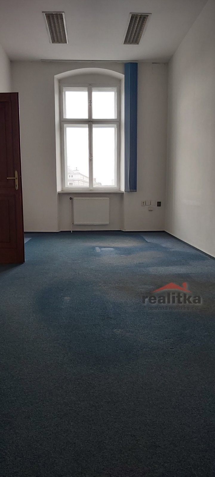 Pronájem kancelář - Dolní náměstí, Opava, 30 m²