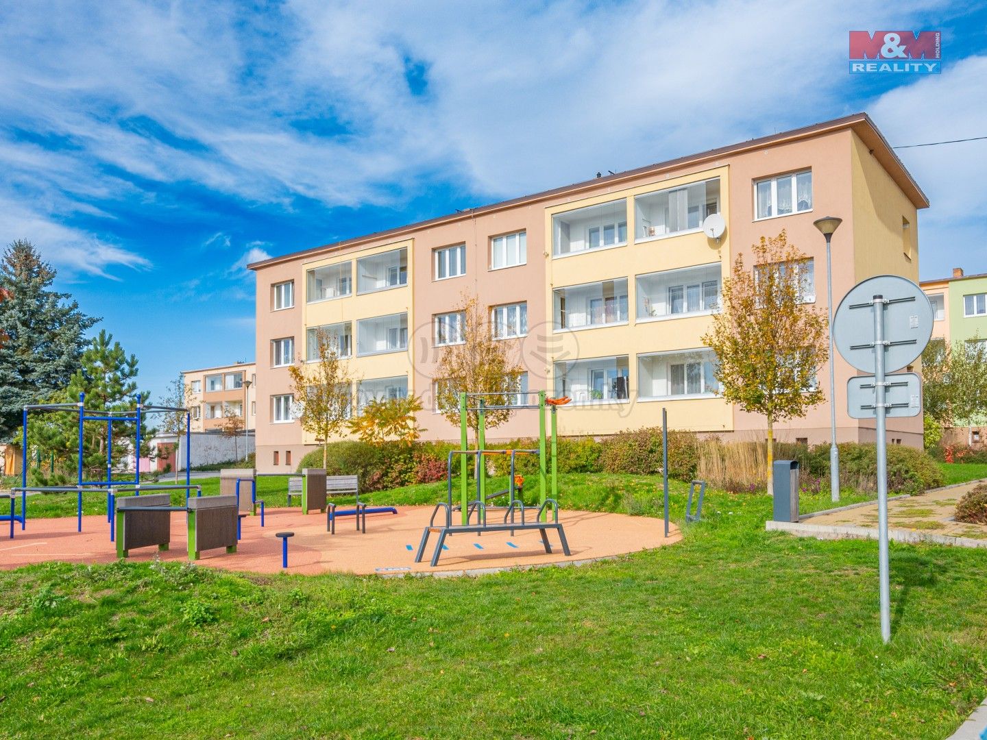 Prodej byt 2+1 - Závodní, Divišov, 74 m²