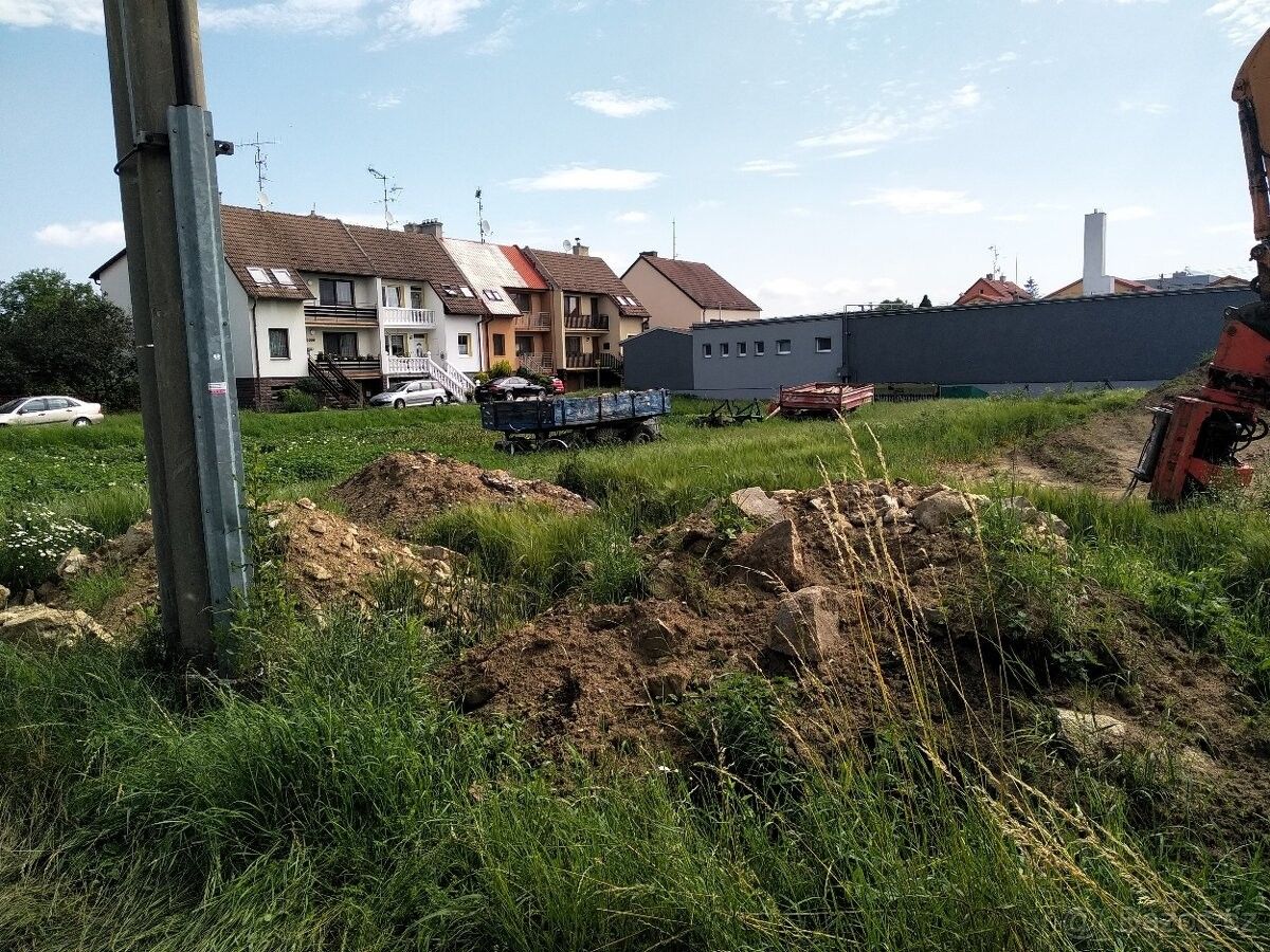 Pronájem pozemek pro bydlení - Uherský Brod, 688 01