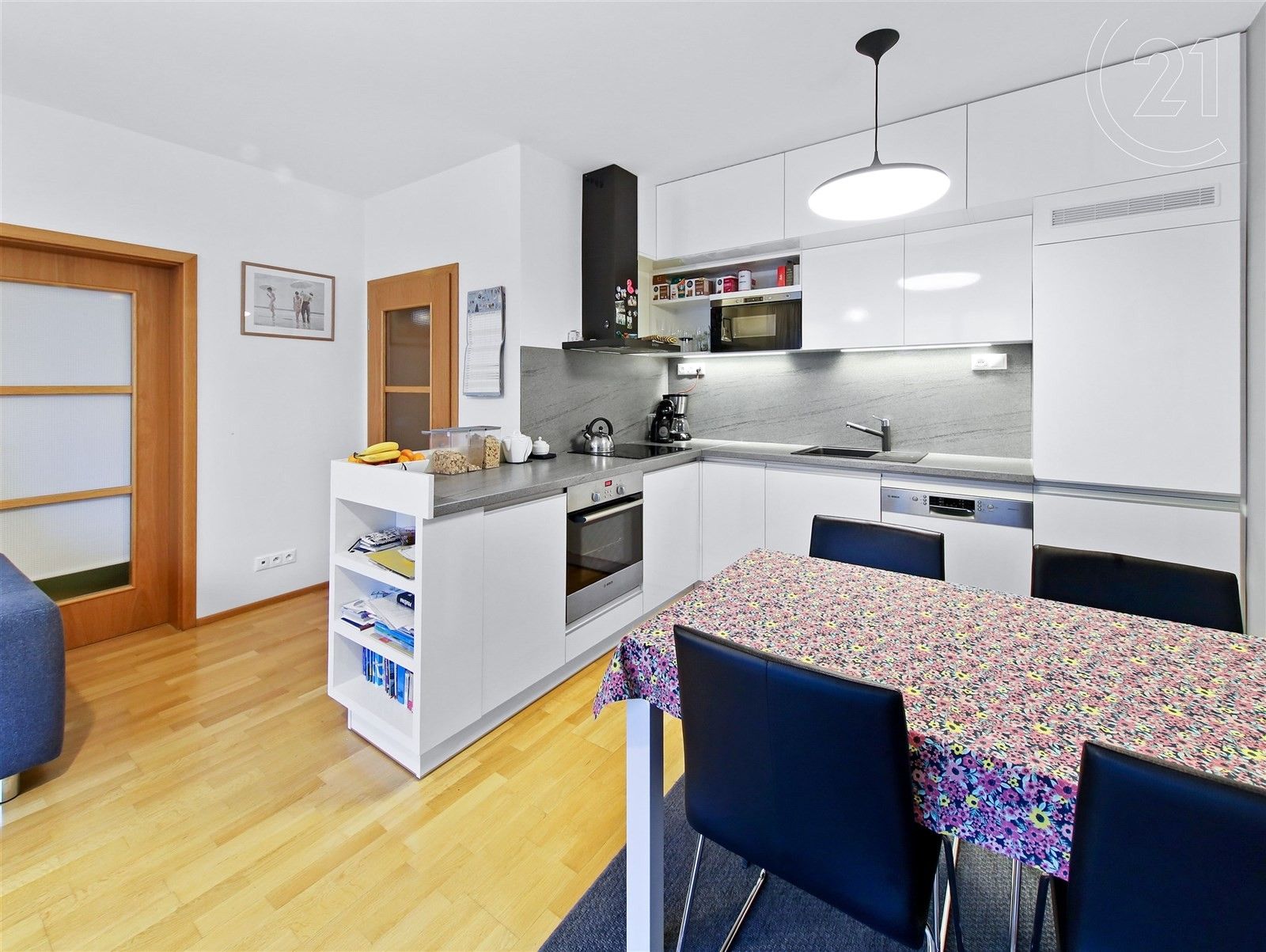 3+kk, Václava Rady, Praha, 63 m²