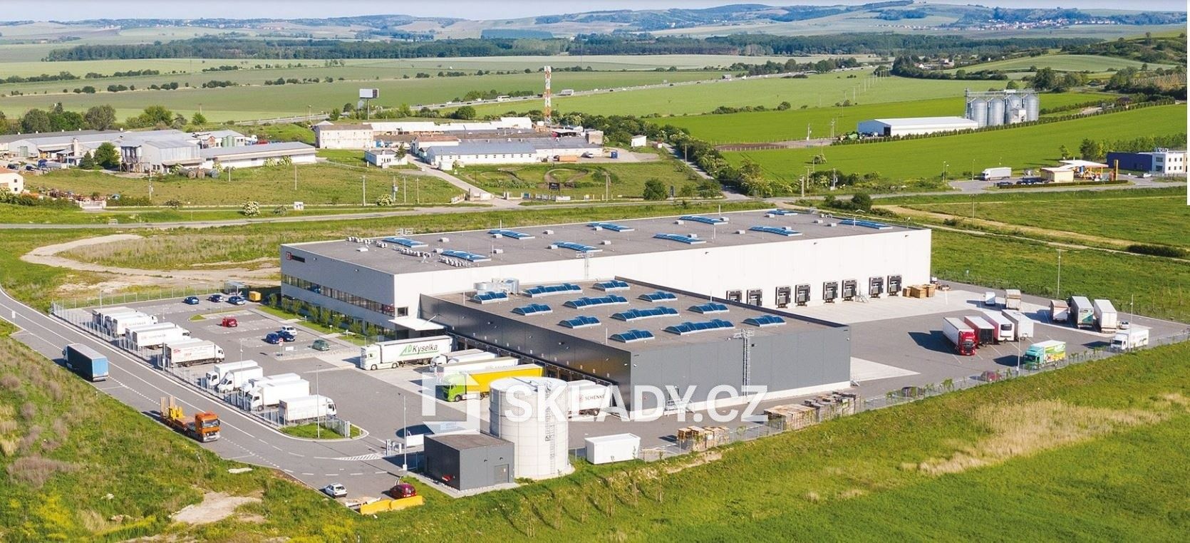 Sklady, Lysá nad Labem, 4 400 m²