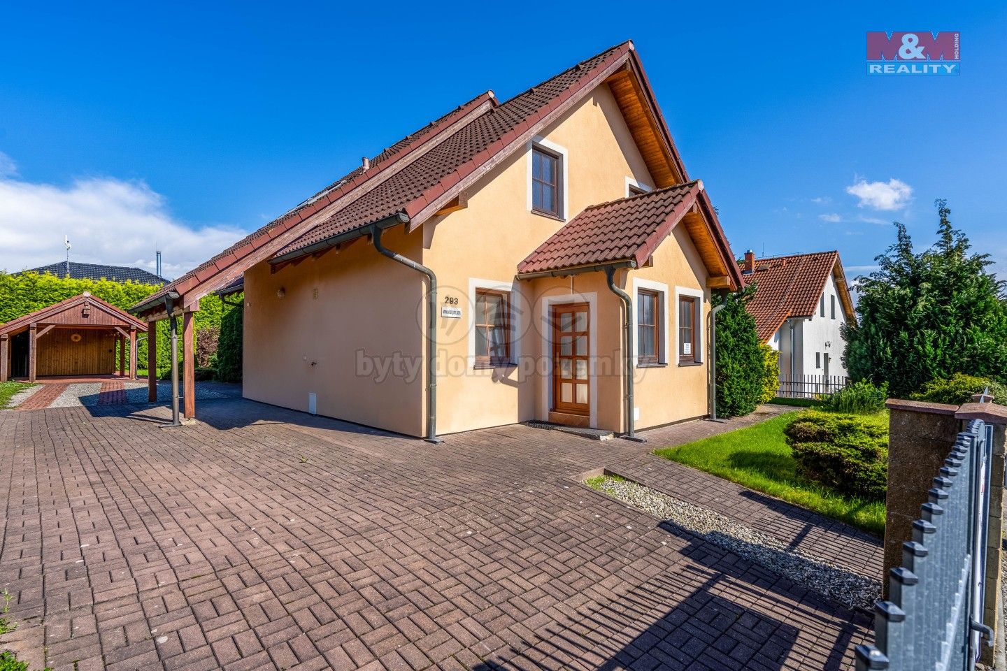 Prodej rodinný dům - Frymburk, 183 m²