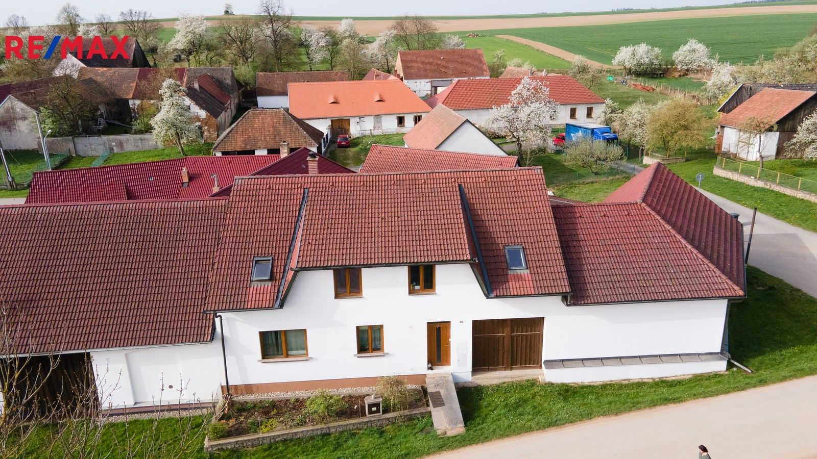 Rodinné domy, Budíškovice, 254 m²