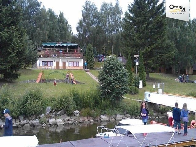 Restaurace, Slapy, 150 m²