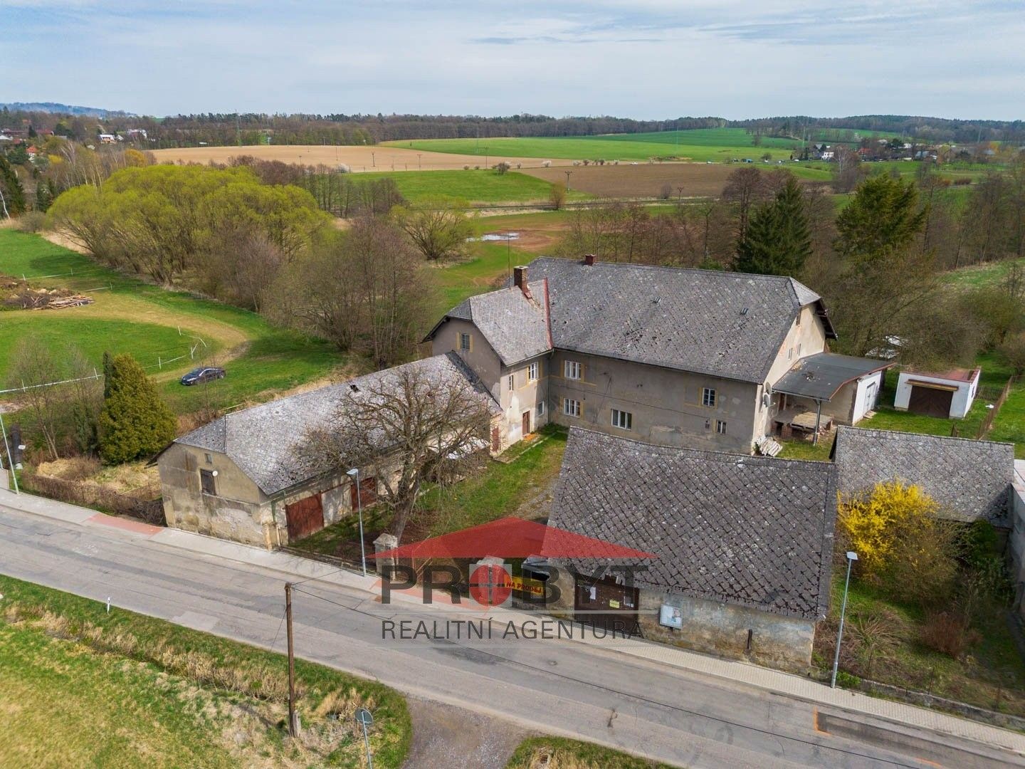 Zemědělské usedlosti, Doubravice, Hrubá Skála, 800 m²
